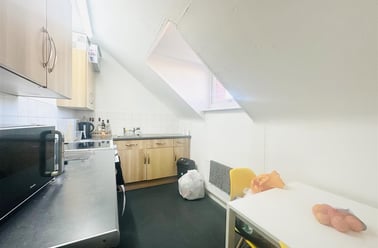 Sherwin Road, Lenton, Nottingham - Image 2